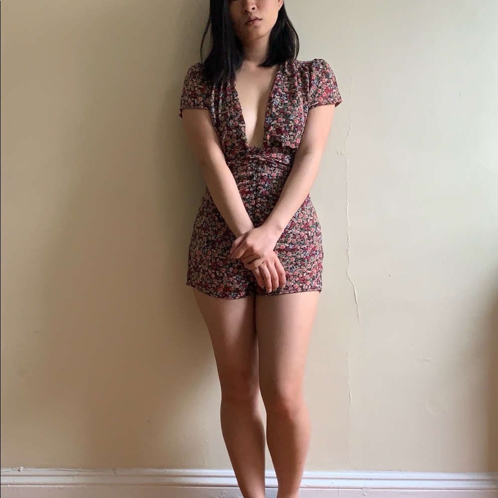 Vintage floral playsuit size, XS-S